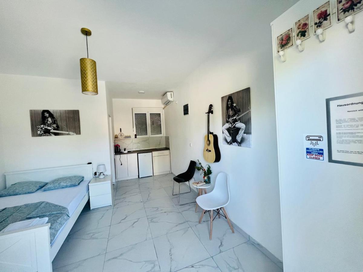 Apartments Mia Patria Ulcinj Extérieur photo